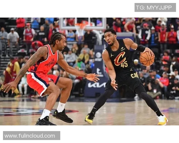 克利夫兰骑士队vs多伦多猛龙:米切尔加兰领衔冲击四连胜,莫布里内线筑铁闸